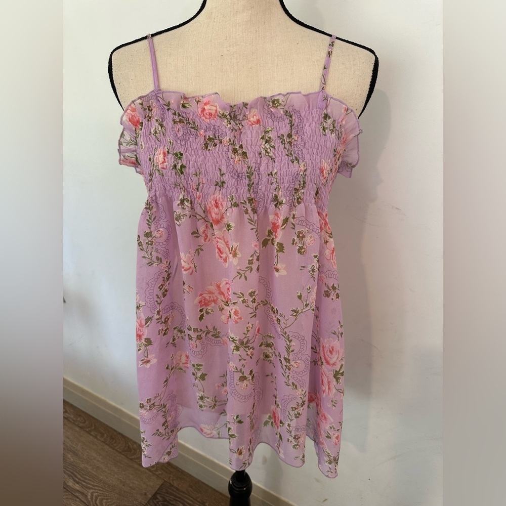 Sentiments L Babydoll style Floral Lavender Spaghetti Strap Top Sheer